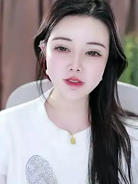 Snapshot of Qiaoqiao_ chatting on January 27, 2025, 6:31 pm Qiaoqiao online show from January 27, 2025, 6:31 pm