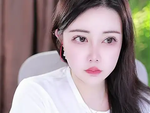 Snapshot of Qiaoqiao_ chatting on January 30, 2025, 7:37 pm Qiaoqiao online show from January 30, 2025, 7:37 pm