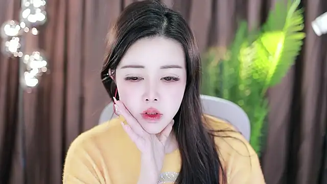 Snapshot of Qiaoqiao_ chatting on January 31, 2025, 7:50 am Qiaoqiao online show from January 31, 2025, 7:50 am