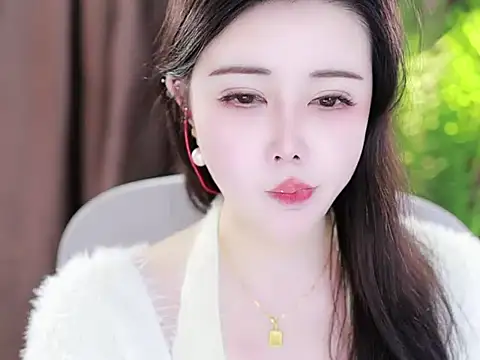 Snapshot of Qiaoqiao_ chatting on February 2, 2025, 11:08 am Qiaoqiao online show from February 2, 2025, 11:08 am