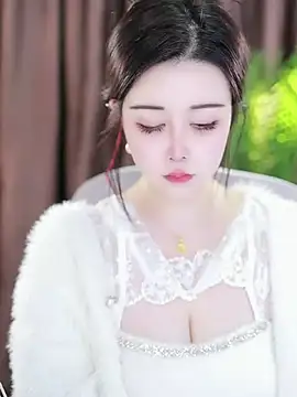 Snapshot of Qiaoqiao_ chatting on February 3, 2025, 4:41 pm Qiaoqiao online show from February 3, 2025, 4:41 pm