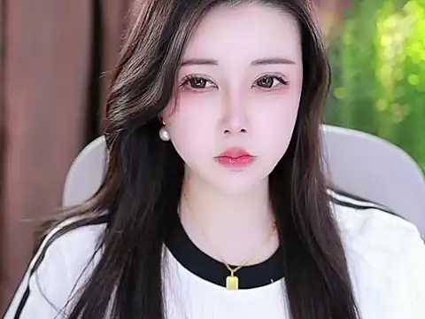 Snapshot of Qiaoqiao_ chatting on February 6, 2025, 4:47 pm Qiaoqiao online show from February 6, 2025, 4:47 pm