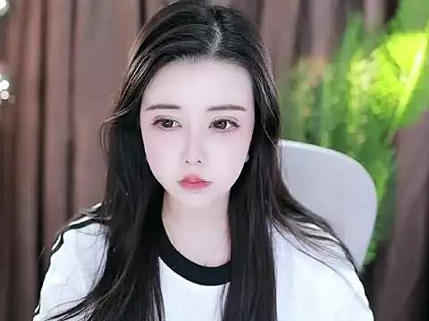 Snapshot of Qiaoqiao_ chatting on February 7, 2025, 1:22 pm Qiaoqiao online show from February 7, 2025, 1:22 pm