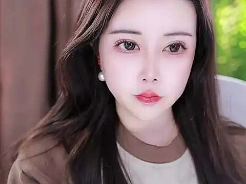 Snapshot of Qiaoqiao_ chatting on February 9, 2025, 5:43 pm Qiaoqiao online show from February 9, 2025, 5:43 pm