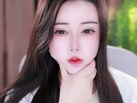 Snapshot of Qiaoqiao_ chatting on February 11, 2025, 10:15 am Qiaoqiao online show from February 11, 2025, 10:15 am