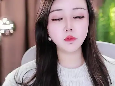 Snapshot of Qiaoqiao_ chatting on February 13, 2025, 8:59 am Qiaoqiao online show from February 13, 2025, 8:59 am