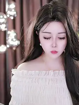 Snapshot of Qiaoqiao_ chatting on March 2, 2025, 9:10 am Qiaoqiao online show from March 2, 2025, 9:10 am
