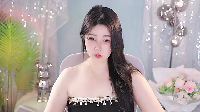 Snapshot of Qiaoqiao_ chatting on September 12, 2025, 12:49 pm Qiaoqiao online show from September 12, 2025, 12:49 pm