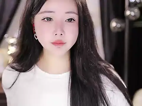 Snapshot of Qiaoqiao_ chatting on October 2, 2025, 6:09 am Qiaoqiao online show from October 2, 2025, 6:09 am