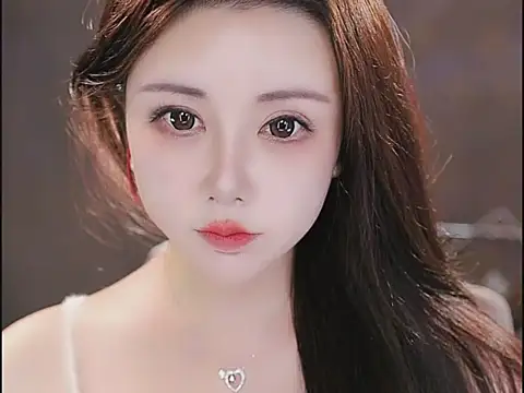 Snapshot of Qiaoqiao_ chatting on November 13, 2025, 5:01 pm Qiaoqiao online show from November 13, 2025, 5:01 pm