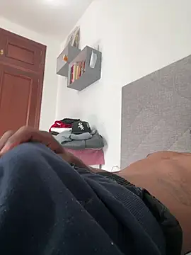 Robercito420 online show from July 25, 2026, 10:24 am