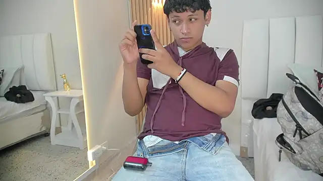 axel ps online show from October 23, 2025, 4:12 am