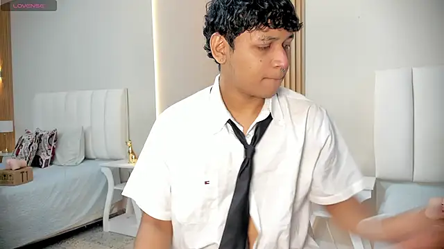 axel ps online show from November 6, 2025, 4:02 am