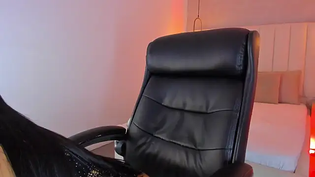 Snapshot of kosmic_Angel chatting on March 1, 2025, 12:12 pm kosmic Angel online show from March 1, 2025, 12:12 pm