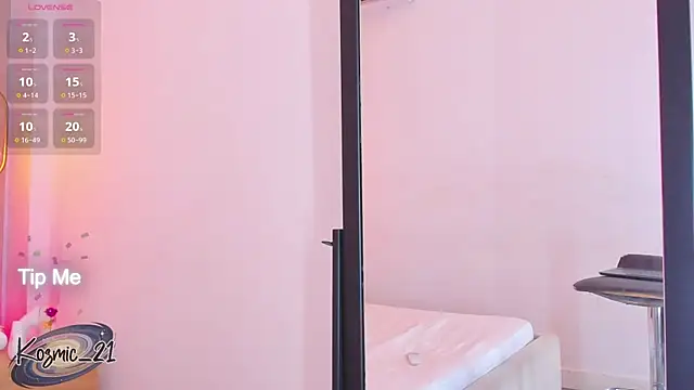 Snapshot of kosmic_Angel chatting on November 18, 2025, 2:43 pm kosmic Angel online show from November 18, 2025, 2:43 pm