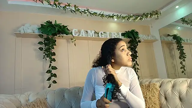flavia cruz online show from May 25, 2026, 12:44 pm