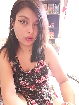 Snapshot of mia__katt chatting on February 4, 2025, 6:49 pm mia katt online show from February 4, 2025, 6:49 pm