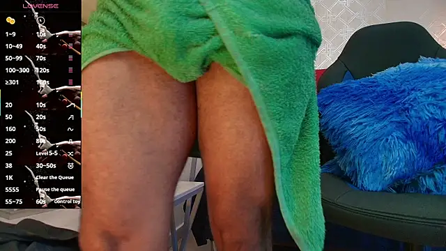 Andrey u92 online show from October 18, 2025, 8:53 pm