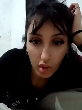 Katrin44a online show from April 16, 2026, 9:50 pm