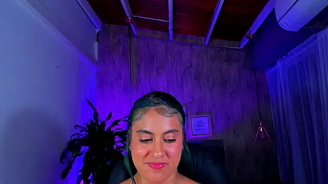 Xisu  online show from January 18, 2025, 10:06 am