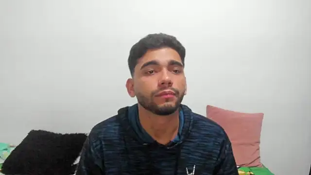 Snapshot of Dante_Damare chatting on December 22, 2024, 4:50 am Dante Damare online show from December 22, 2024, 4:50 am