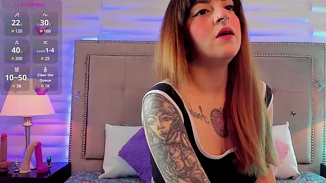 Liz grey  online show from December 26, 2024, 9:58 pm