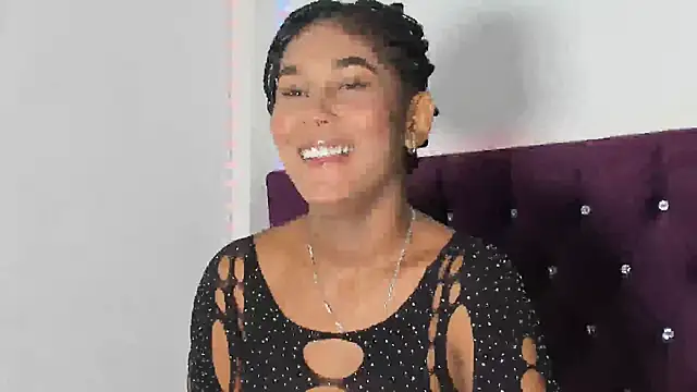 AlisonJaimes online show from November 28, 2025, 4:31 pm