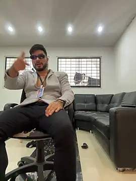 Snapshot of _tony8 chatting on October 31, 2025, 6:09 pm tony8 online show from October 31, 2025, 6:09 pm