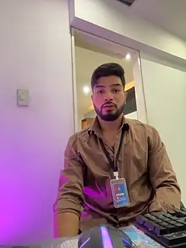 Snapshot of _tony8 chatting on November 17, 2025, 4:13 pm tony8 online show from November 17, 2025, 4:13 pm