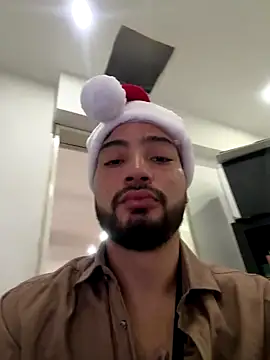 Snapshot of _tony8 chatting on December 15, 2025, 3:38 pm tony8 online show from December 15, 2025, 3:38 pm