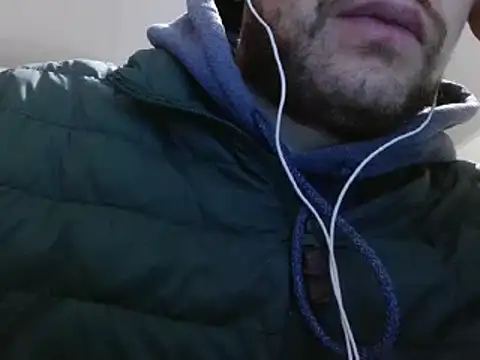 camiloking1720 online show from February 1, 2025, 3:30 am