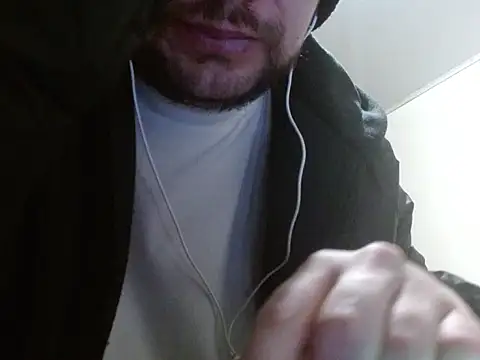 Snapshot of camiloking1720 chatting on November 26, 2025, 8:26 am camiloking1720 online show from November 26, 2025, 8:26 am