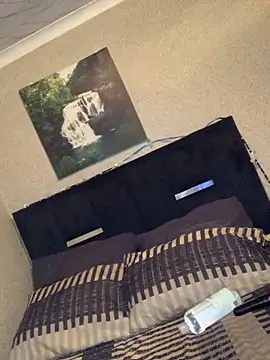 Snapshot of cardibabe chatting on January 19, 2025, 9:34 pm cardibabe online show from January 19, 2025, 9:34 pm