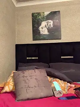 Snapshot of cardibabe chatting on February 26, 2025, 2:48 am cardibabe online show from February 26, 2025, 2:48 am