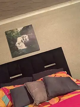 Snapshot of cardibabe chatting on March 2, 2025, 9:22 pm cardibabe online show from March 2, 2025, 9:22 pm