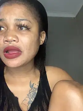 Snapshot of cardibabe chatting on October 14, 2025, 9:59 pm cardibabe online show from October 14, 2025, 9:59 pm