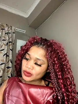 Snapshot of cardibabe chatting on October 29, 2025, 12:02 am cardibabe online show from October 29, 2025, 12:02 am