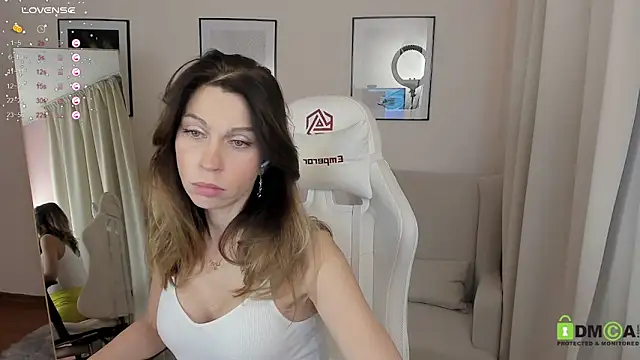 Selena Rase online show from January 15, 2025, 10:38 am