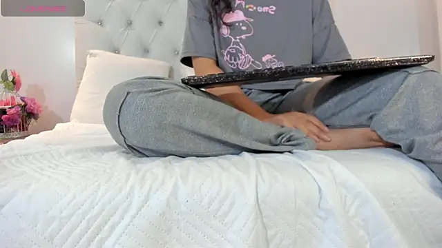 brithany rousee online show from September 10, 2025, 12:05 pm