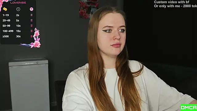 Pinku kitsune online show from February 7, 2026, 5:33 am