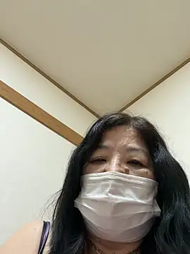 ryoko6681 online show from April 8, 2026, 1:44 pm