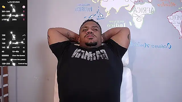 JhonBlacke online show from February 25, 2025, 1:17 pm