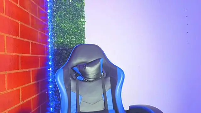 Demitryo online show from March 3, 2026, 3:45 am