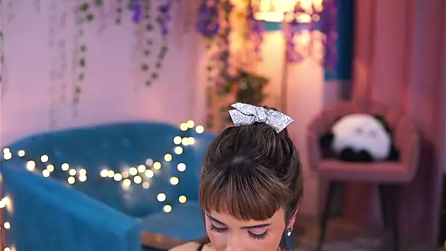 TheAyana online show from March 2, 2025, 4:21 pm