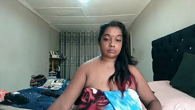 Indianmayaxoxo online show from February 5, 2026, 8:41 am