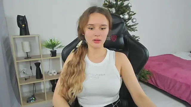 alicexforever online show from December 18, 2024, 10:08 am