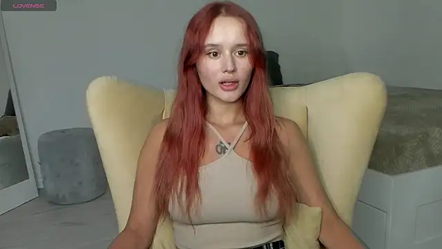 alicexforever online show from February 19, 2025, 6:10 pm