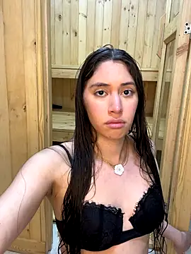 Snapshot of Barbielatinas chatting on October 18, 2025, 6:16 am Barbielatinas online show from October 18, 2025, 6:16 am