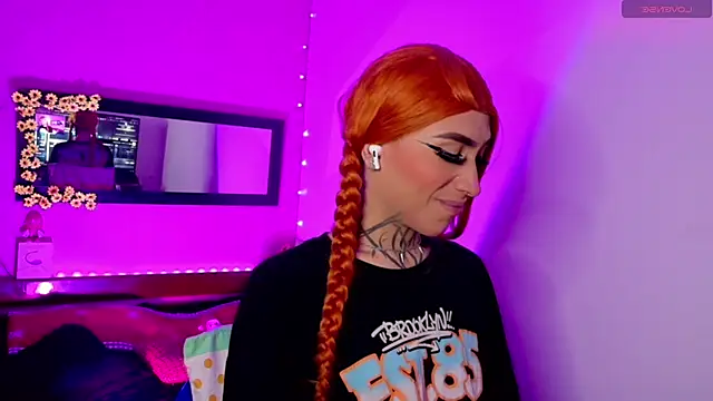 Micaela Rangel online show from November 23, 2025, 11:48 pm