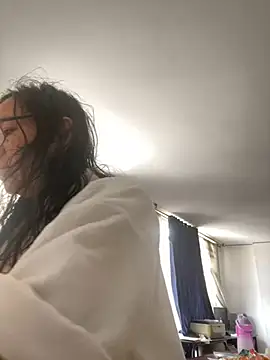 Freya Artemisa online show from December 9, 2024, 7:18 pm